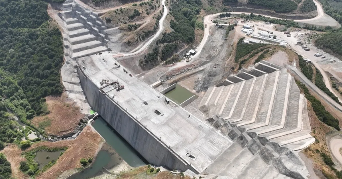 Bursa Karacabey’deki Gölecik Barajı şekilleniyor